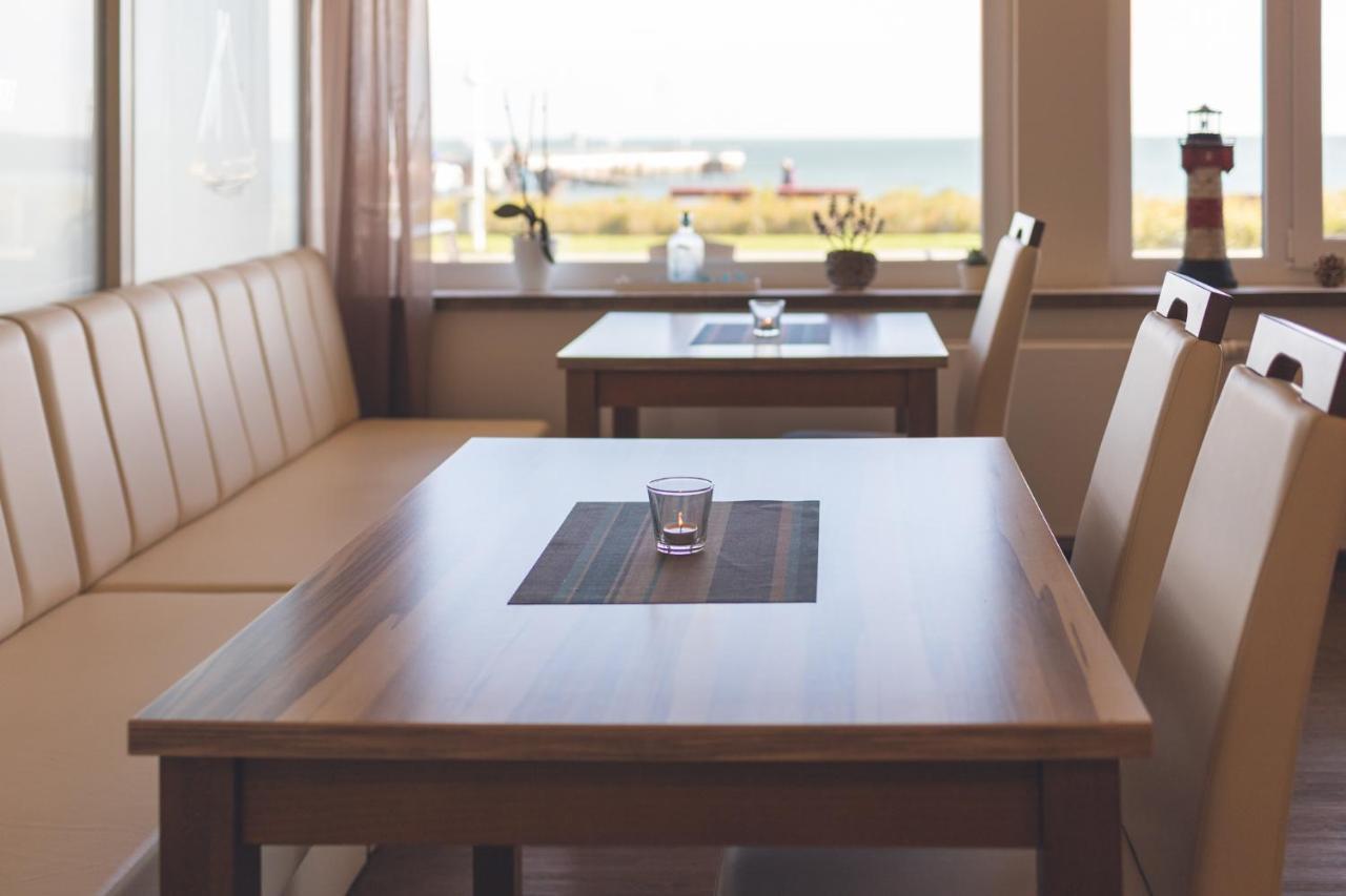 Hotel Hochseeinsel Хелголанд Екстериор снимка